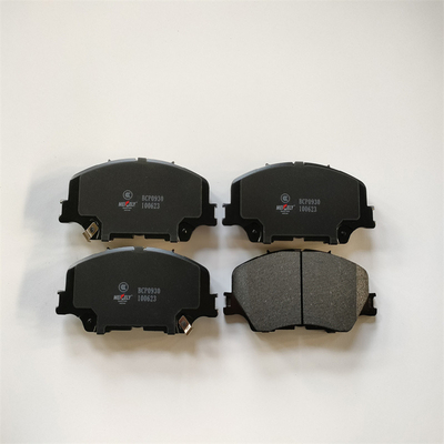 D1677-8906 لإيسوزو D-MAX بطاقات الفرامل السيراميكية الأمامية PREMIUM BCP0930