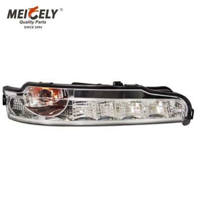 OEM 9678200421R مصباح زاوية بنز مصباح زاوية عالي الجودة لمرسيديس أتيغو4