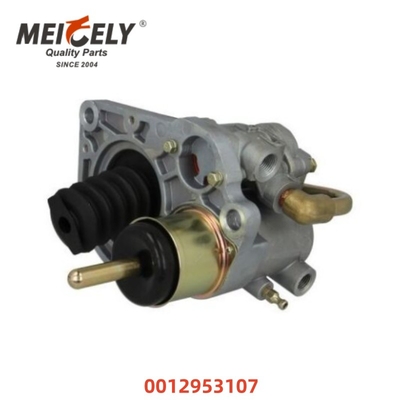 مضخم معزز القابض عالي الجودة لقطع غيار الشاحنات OEM 0012953107 0012956707 لمرسيدس بنز
