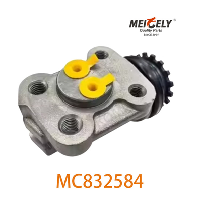أسطوانة عجلة الفرامل الأصلية MC832584 MC832588 مناسبة لميتسوبيشي فوسو